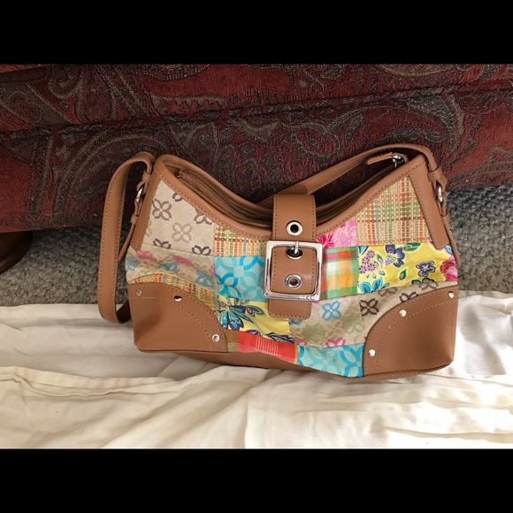 Purses - Picture 3 of 5